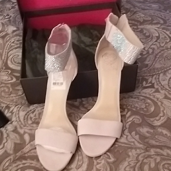 Vince Camuto Shoes - shoes